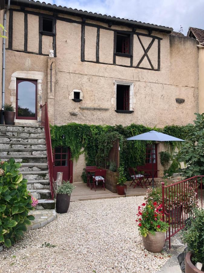 Maison Lapopie Chambres Et Gite Saint-Cirq-Lapopie Buitenkant foto